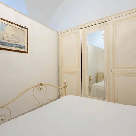 Wepuglia - Donna Lisa
